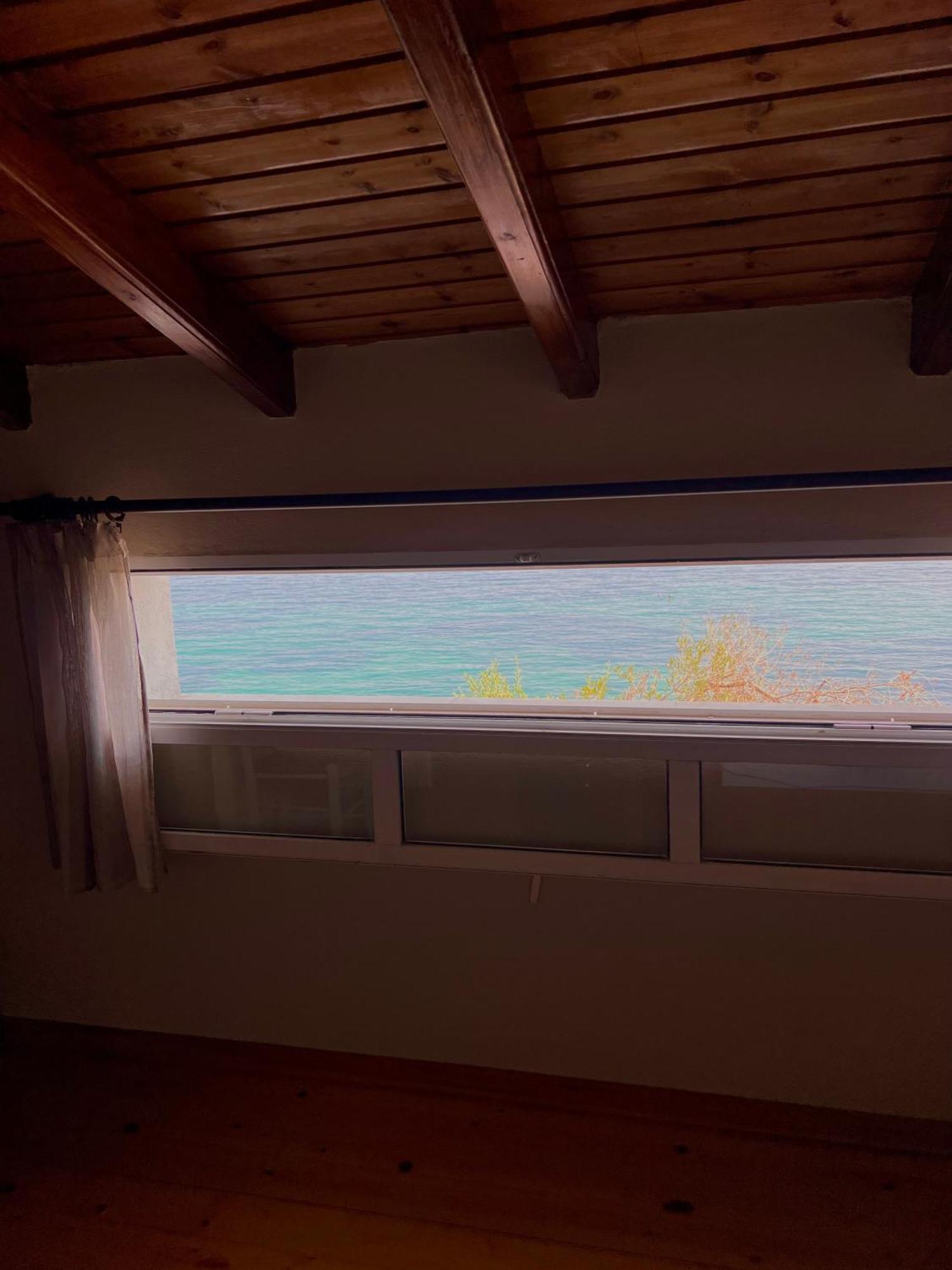 Kohyli Beachfront House Agia Pelagia Chlomou Экстерьер фото