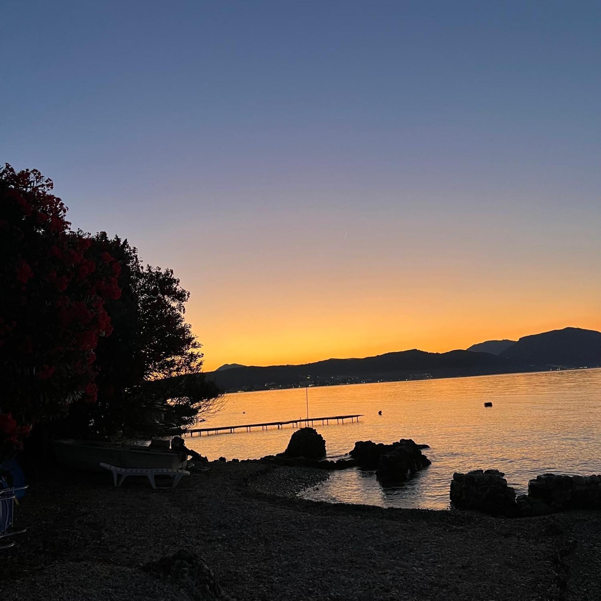 Kohyli Beachfront House Agia Pelagia Chlomou Экстерьер фото