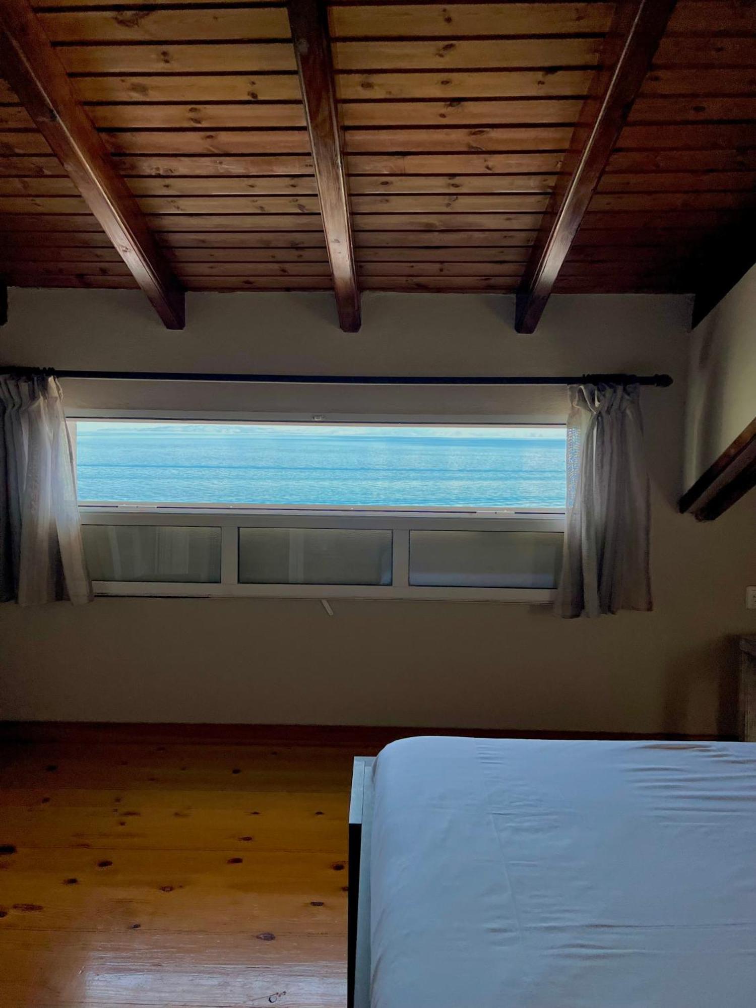 Kohyli Beachfront House Agia Pelagia Chlomou Экстерьер фото
