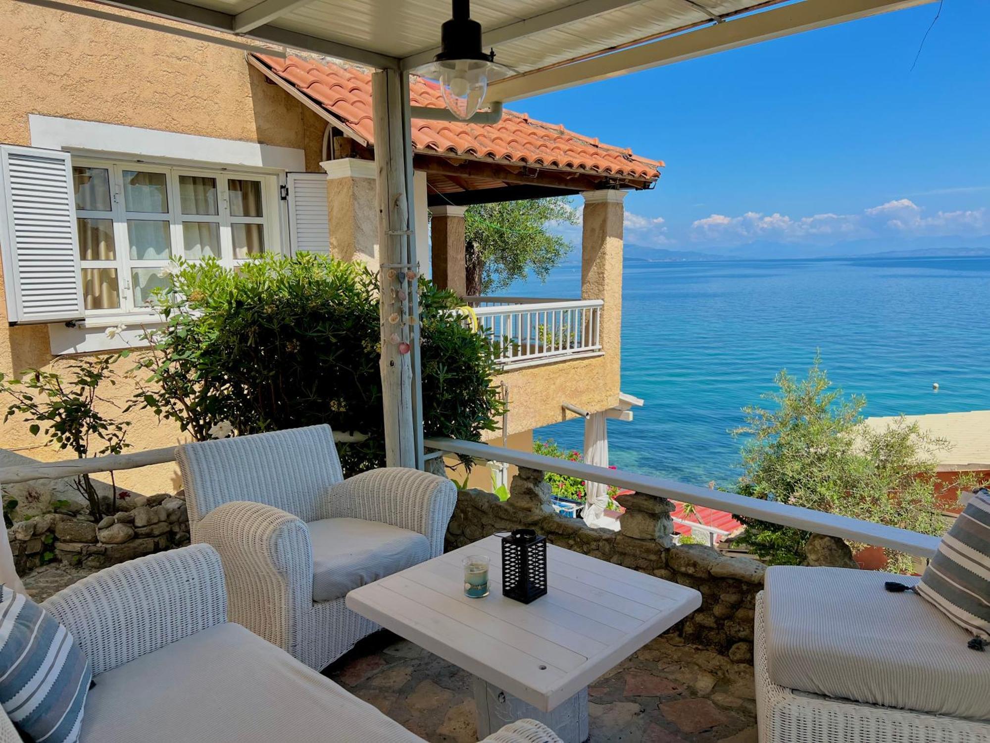 Kohyli Beachfront House Agia Pelagia Chlomou Экстерьер фото